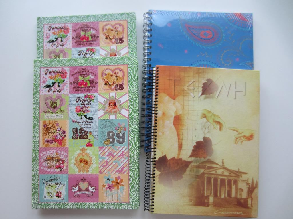 Set 4 nieuwe A4 schriften 2x met ring & 2x zonder ring, Diversen, Ophalen of Verzenden, Nieuw