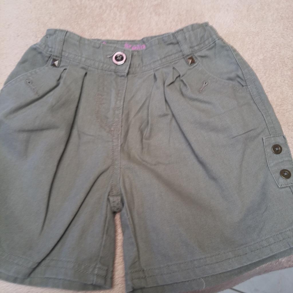 Shortje, Broek, Gebruikt, Meisje, Ophalen of Verzenden