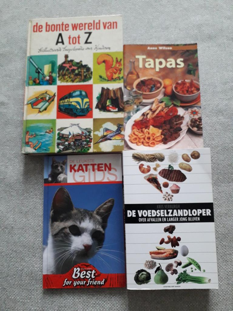 Bundel van 4 boekjes, Boeken, Kookboeken, Ophalen of Verzenden, Zo goed als nieuw