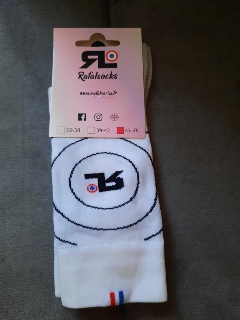 Chaussettes vélo / cycliste Rafalsocks (43-46), Vélos & Vélomoteurs, Neuf, Rafalsocks, Enlèvement ou Envoi, Sous-vêtement