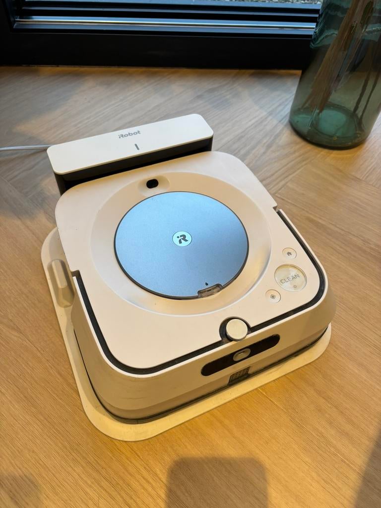 Robot stofzuiger-en dweil met extra dweils en verpakking, Electroménager, Aspirateurs, Enlèvement, Comme neuf, Aspirateur d'eau