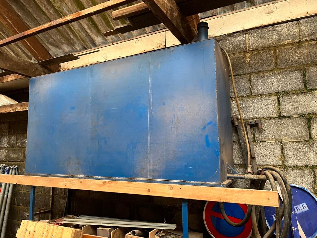 Mazouttank met slang., Doe-het-zelf en Bouw, Metalen, Ophalen, Gebruikt, IJzer