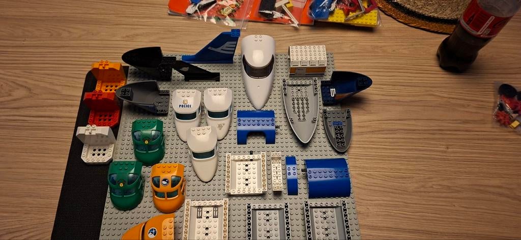 Lego lot vliegtuig onderdelen, Kinderen en Baby's, Speelgoed | Duplo en Lego, Ophalen of Verzenden, Lego
