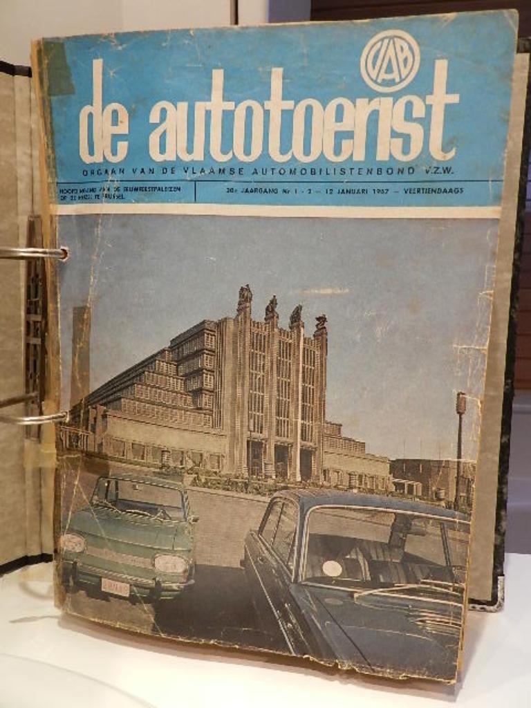 Autotijdschriften De Autotoerist salonnummers, Ophalen, Gelezen, Diverse auteurs