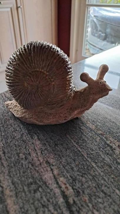Beeldje van slak met huis, Dieren en Toebehoren, Vogels | Overige Vogels