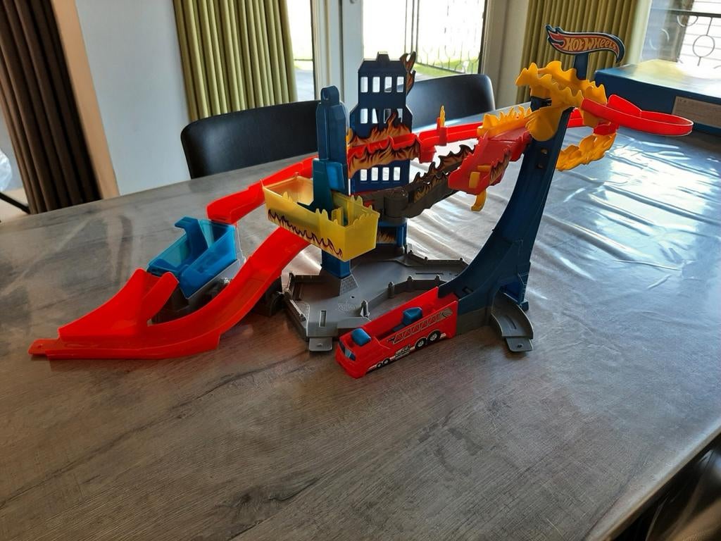 Autobaan HotWheels, Ophalen, Gebruikt
