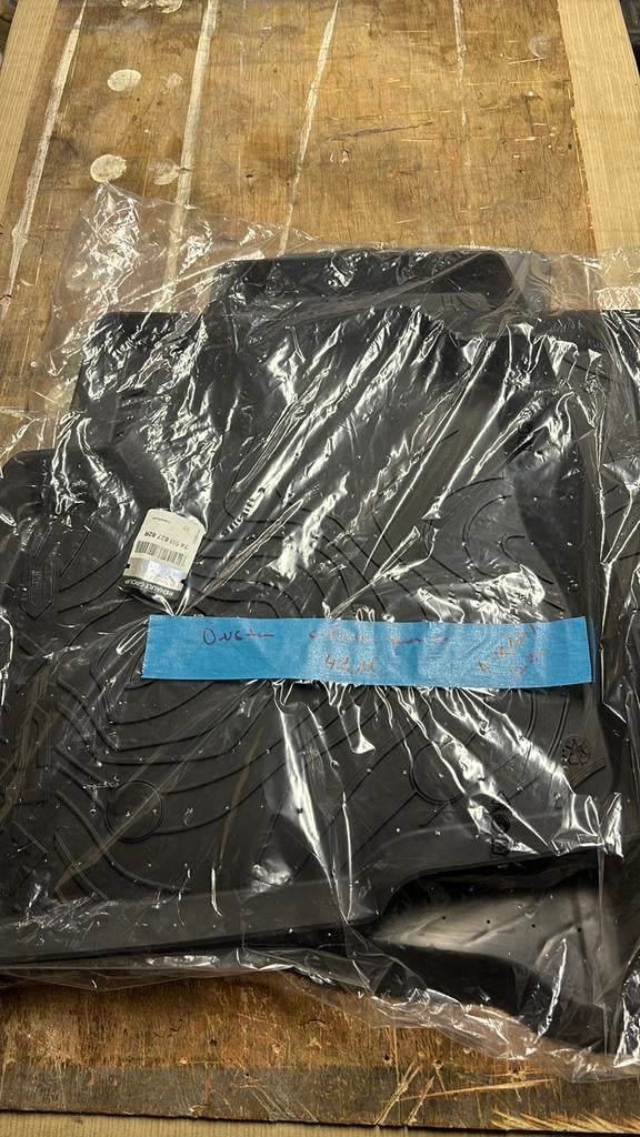 Tapis de voiture Dacia Duster en CTC, Ophalen, Nieuw