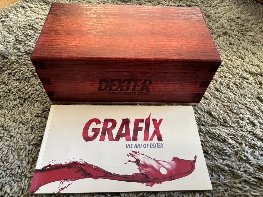Dexter bloodslide - de volledige reeks op dvd met box!, Enlèvement ou Envoi, Comme neuf