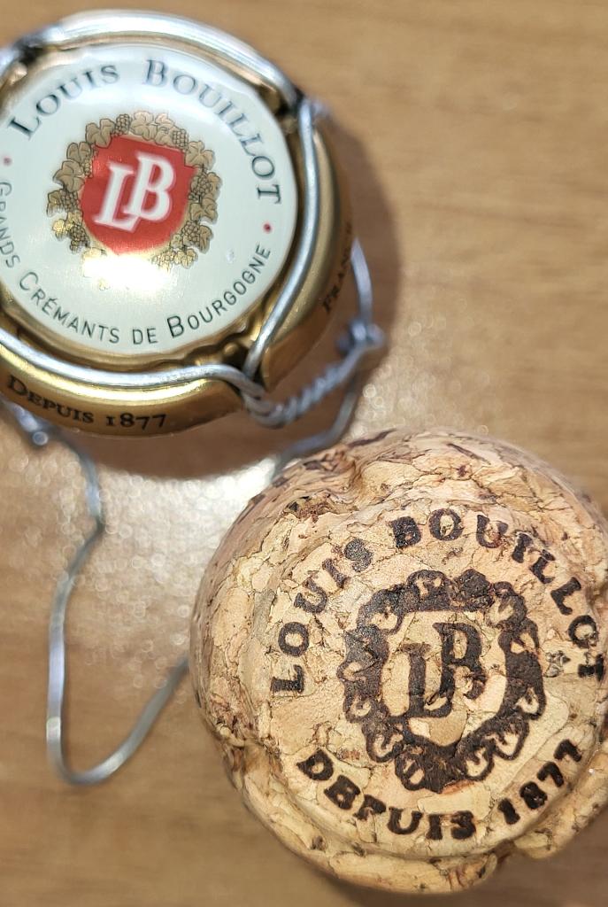Capsule&bouchon Crémant Bourgogne L.BOUILLOT blanc&or 243920, Collections, Vins, Neuf, Autres types, France, Enlèvement ou Envoi