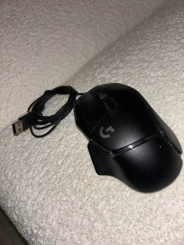souris G502  et clavier K70, Informatique & Logiciels, Enlèvement ou Envoi, Comme neuf, Souris
