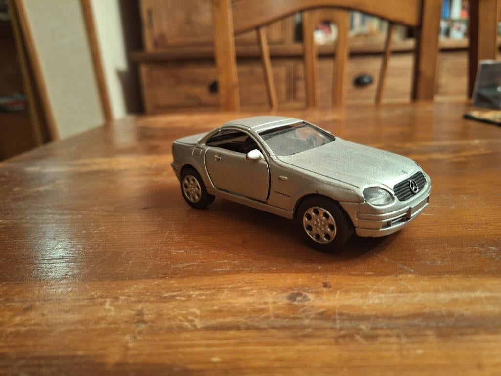 Mercedes Slk, Enlèvement, Comme neuf