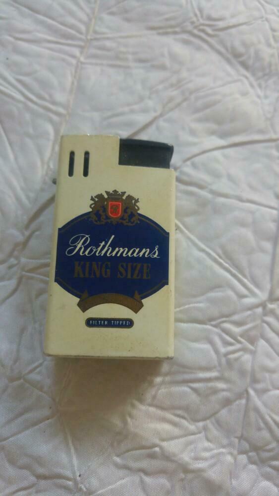 Briquet Aansteker Rothmans PP2 metal, Verzamelen, Ophalen of Verzenden, Gebruikt, Aansteker