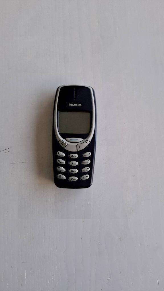 Nokia 3310, Télécoms, Classique ou Candybar, Clavier physique, Enlèvement, Utilisé