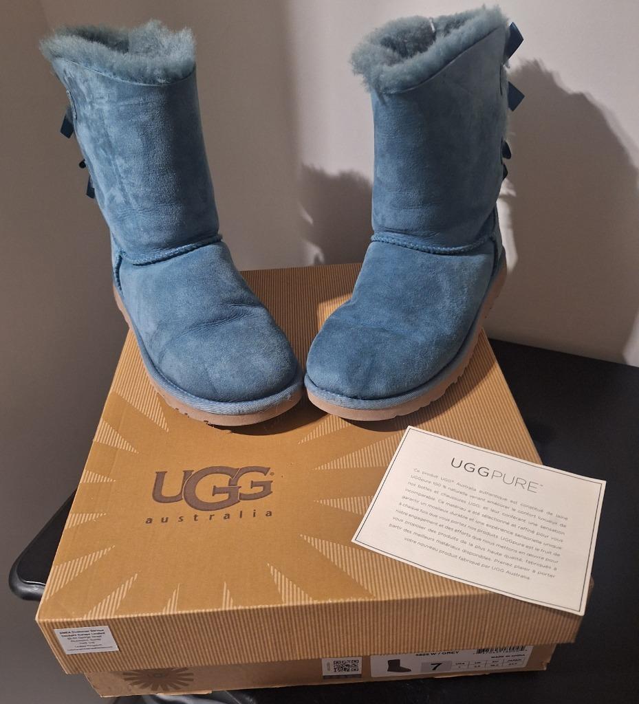 Prachtige authentieke UGG-laarzen maat 38., Kleding | Dames, Schoenen, Blauw, Snowboots, Ophalen of Verzenden, Zo goed als nieuw