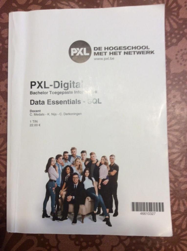 Date Essentials - SQL.    PXL-digital, Ophalen of Verzenden, Zo goed als nieuw, Programmeertaal of Theorie