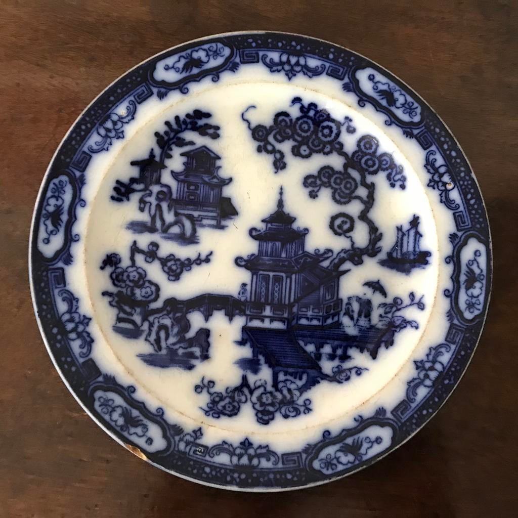 Antiek bord, P.Regout, Hindostan, Maastricht 1855, Enlèvement ou Envoi