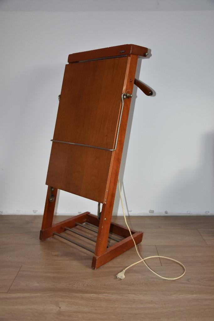 Vintage Fratelli Reguitti Elektrische Valet Stand '60, Ophalen