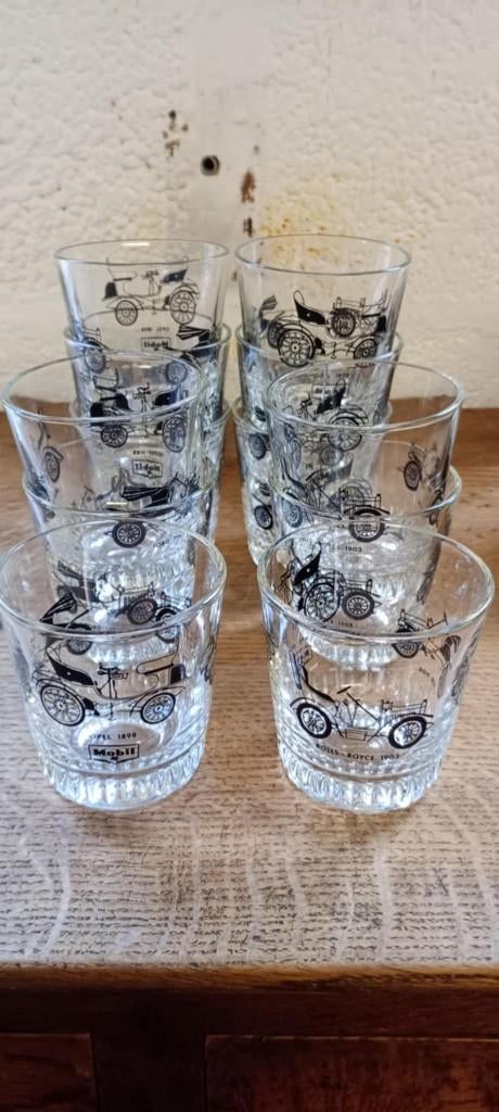 Lot de 12 verres à Whisky huile Mobil voiture, Enlèvement ou Envoi, Comme neuf, Ustensile