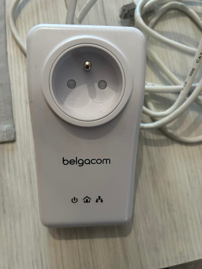 1plc amplicateur wifi belgacom, Ophalen of Verzenden, Gebruikt