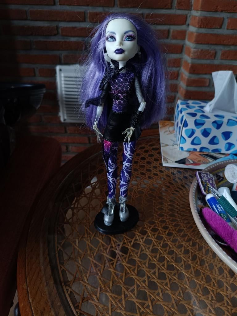 Monster high 8, Enlèvement ou Envoi, Comme neuf