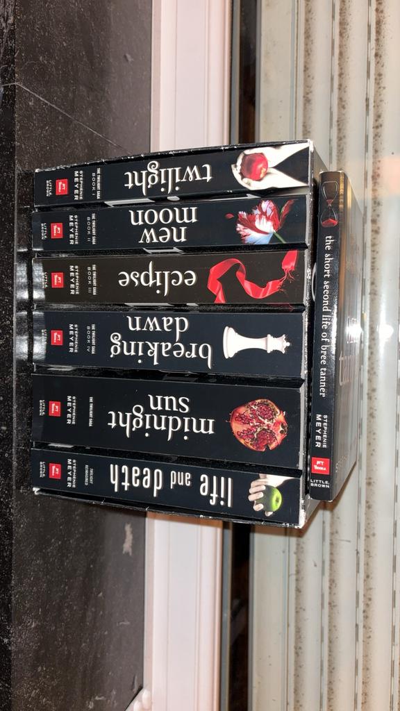 Twilight saga complete collection, Ophalen, Gelezen