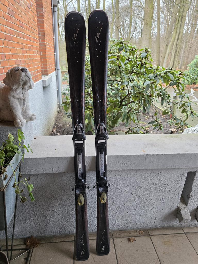 Ski Elan Black Magic pour femme 158 cm, Autres marques, Skis, 140 à 160 cm, Enlèvement