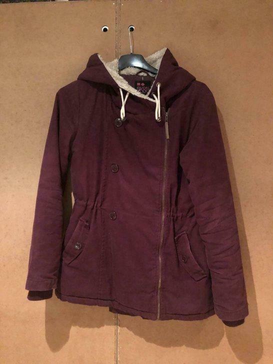 Dames winterjas, Kleding | Dames, Jassen | Winter, Ophalen, Gedragen, Maat 36 (S), Rood