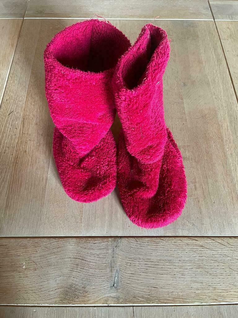 Pantoffels Woody, botjes, maat 30-34, Enlèvement ou Envoi, Utilisé, Autres types, Fille