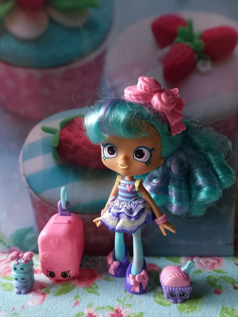 Shopkins pop Macy Macaron (bezoekt Frankrijk), Enlèvement ou Envoi, Comme neuf