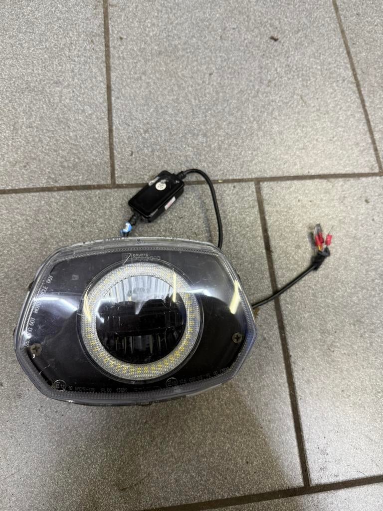 Vespa Sprint angle eye werkend!, Fietsen en Brommers, Ophalen, Zo goed als nieuw