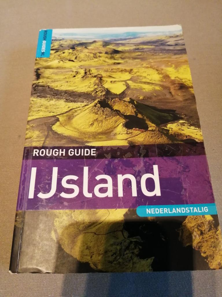 reisgidsen Mauritius, ijsland, Boeken, Ophalen of Verzenden, Zo goed als nieuw, Reisgids of -boek