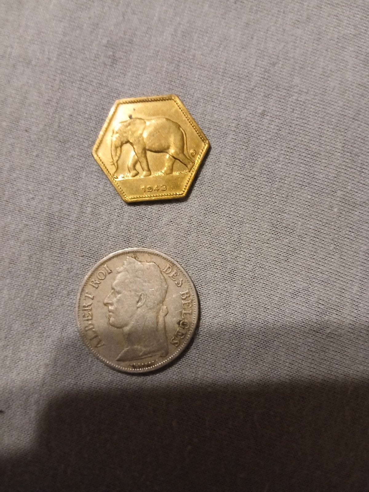 2 munten Belgisch Congo, Enlèvement