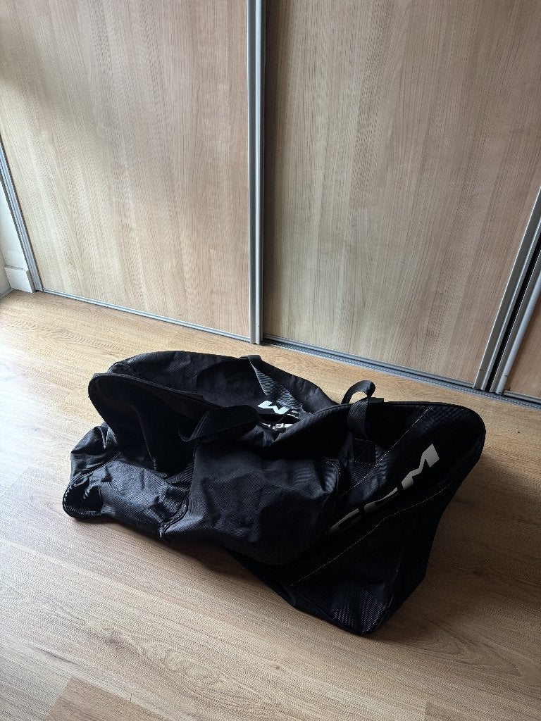 CCM Team Core 37" ijshockeytas, zwart - amper gebruikt, Sport en Fitness, IJshockey, Ophalen, Gebruikt, Overige typen