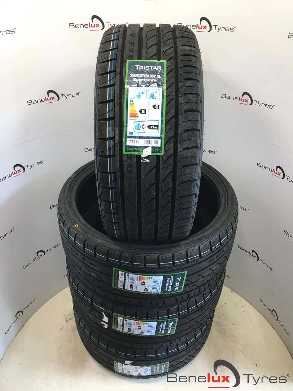 NIEUW 235/30ZR20 235/30R20 235/30 ZR20 R20 235/30/20 2353020, Auto-onderdelen, Banden en Velgen, Ophalen, -, -, Nieuw