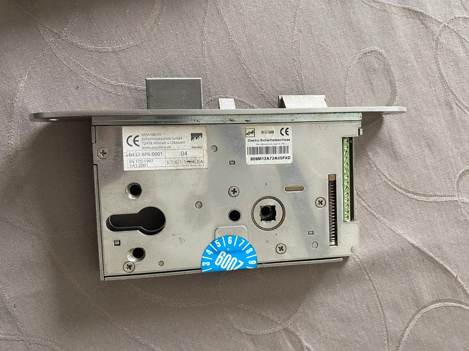 Serrure électrique ASSA ABLOY, Doe-het-zelf en Bouw, Ophalen, Nieuw