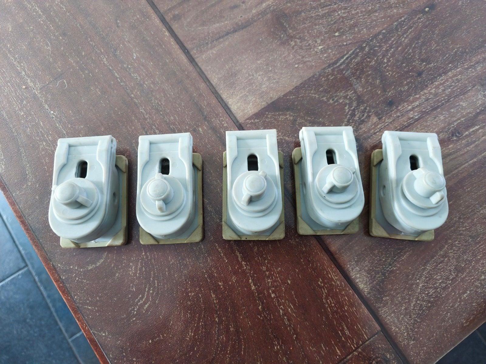 voortent blokjes voor Knaus/Hobby caravans met dikke rails, Caravans en Kamperen, Ophalen of Verzenden, Zo goed als nieuw, Dorema