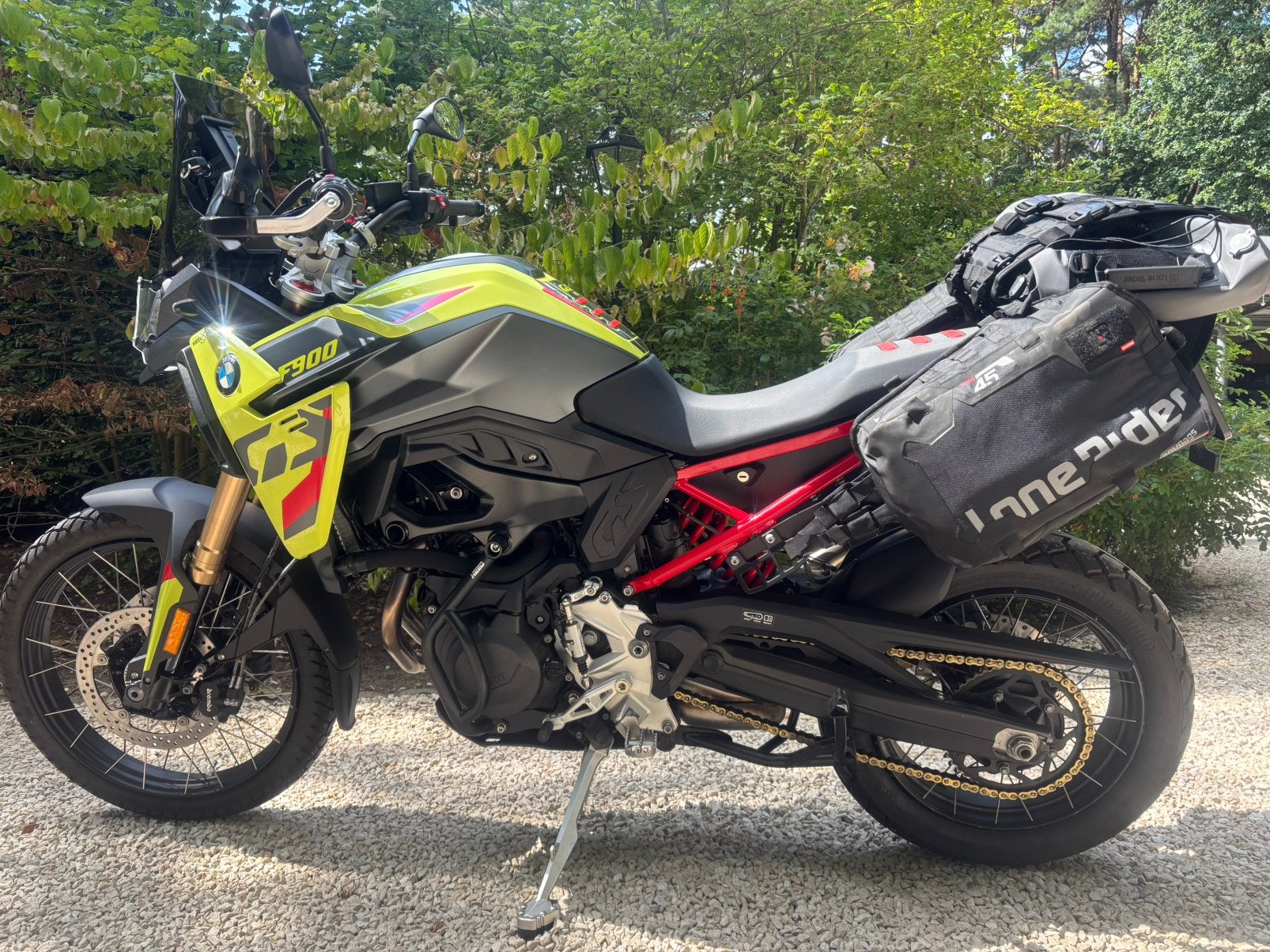F 900 G, Entreprise, 2 cylindres, Enduro, 900 cm³