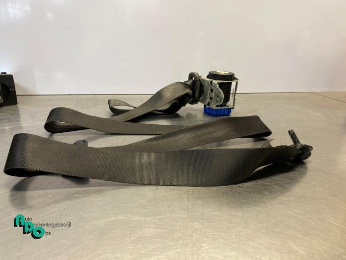 Ceinture de sécurité avant gauche d'un Ford Fiesta (Fiesta, Autos : Pièces & Accessoires, -, 3 mois de garantie, -, -