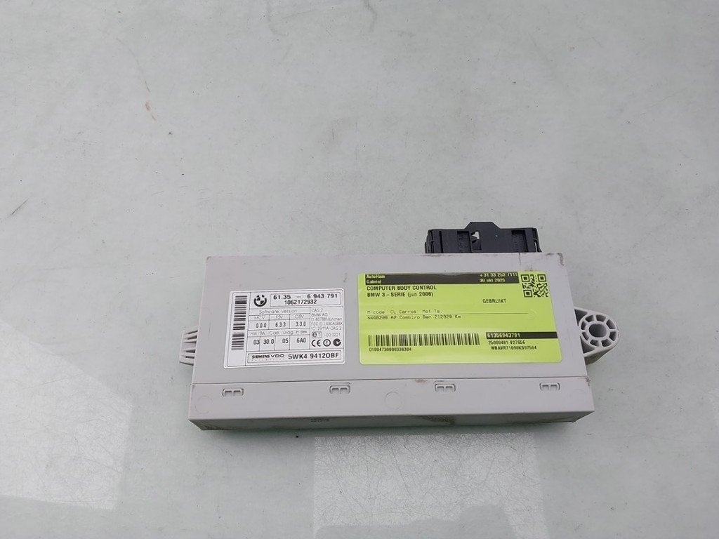 ORDINATEUR UNITE COMMANDE ELECTRONIQUE (|61356943791|6135698, Utilisé, BMW, Petuelring 130
80809  München, DE, Bayerische Motoren Werke AG