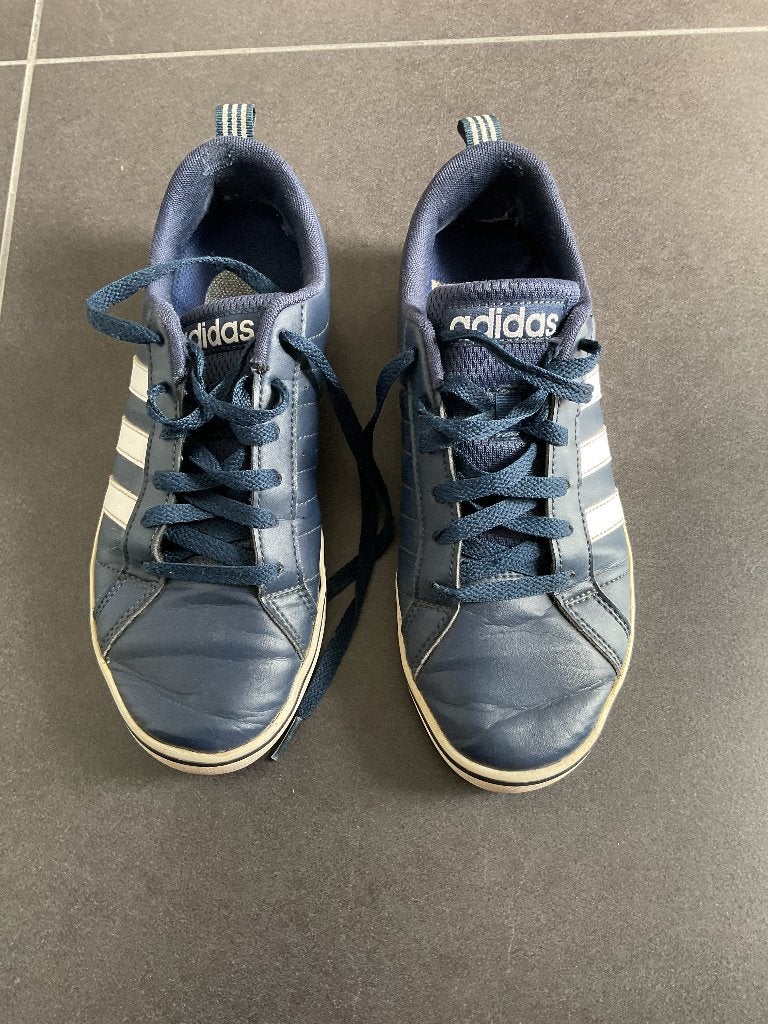 Schoenen blauw Adidas maat 40, Kleding | Heren, Schoenen, Blauw, Ophalen of Verzenden, Adidas, Sneakers