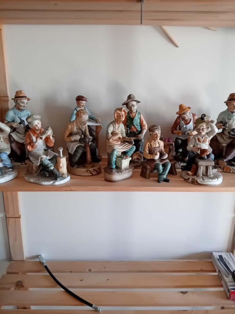 Beeldjes schoenmakers, Collections, Statues & Figurines, Enlèvement