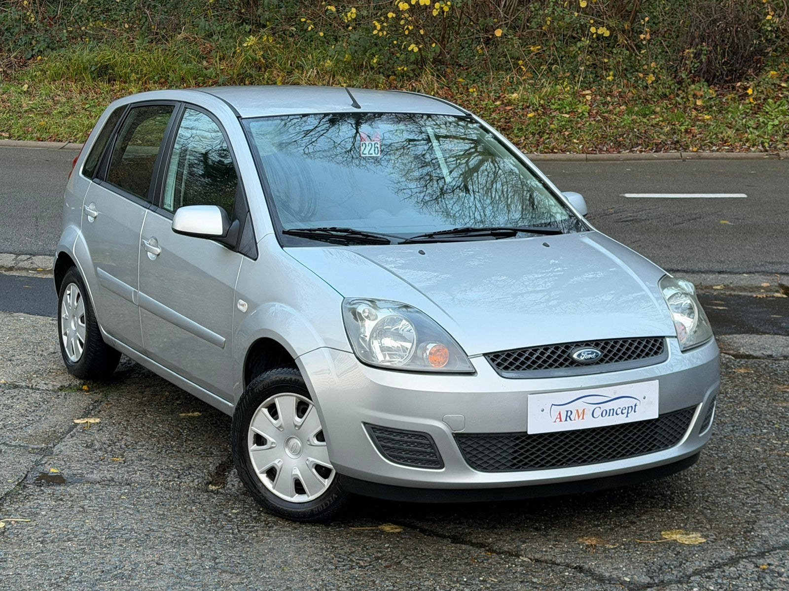 Ford Fiesta 1.3 Essence 2008 prete à immatriculer, Argent ou Gris, Achat, Entreprise, Boîte manuelle