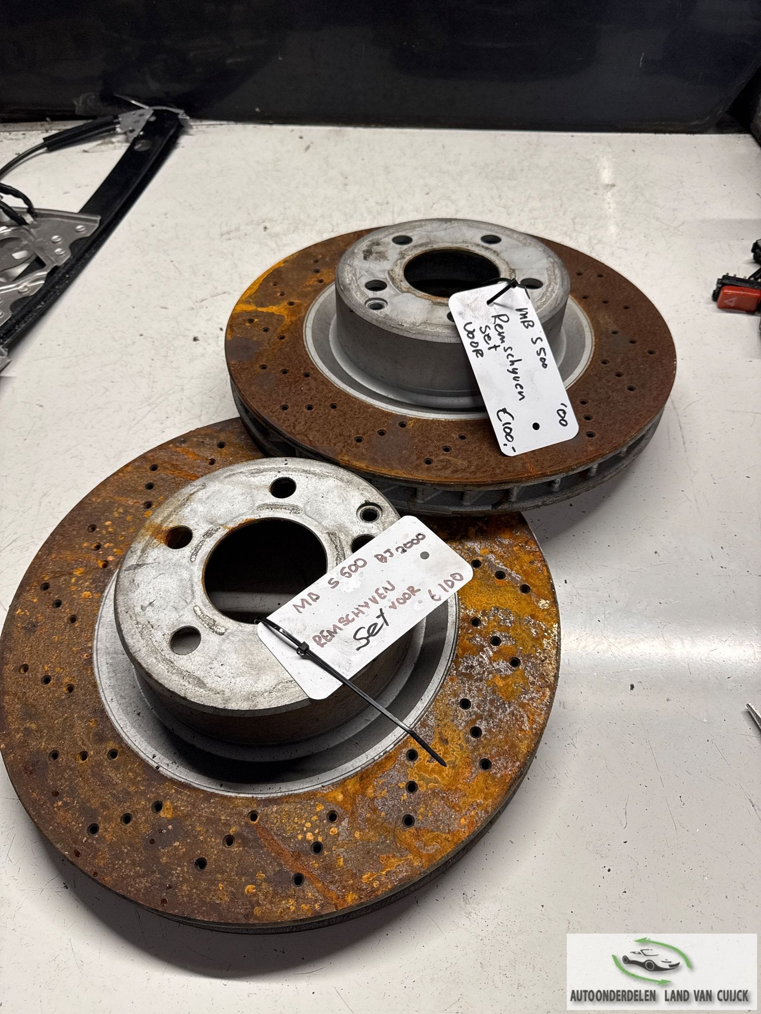 Mercedes S500 bouwjaar 2000 geventileerde Remschijven set Vo, Gebruikt, -, -, Ophalen of Verzenden