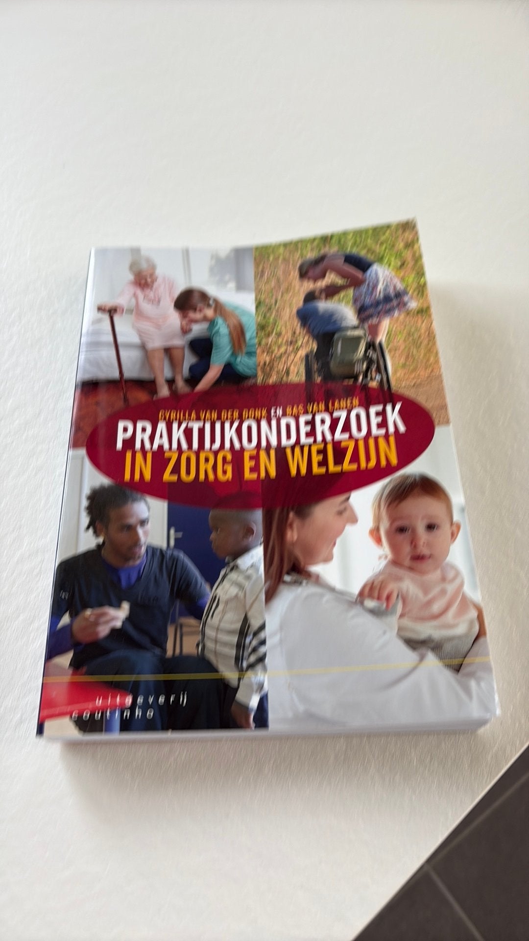 Cyrilla van der Donk - Praktijkonderzoek in zorg en welzijn, Boeken, Ophalen of Verzenden, Cyrilla van der Donk; Bas van Lanen
