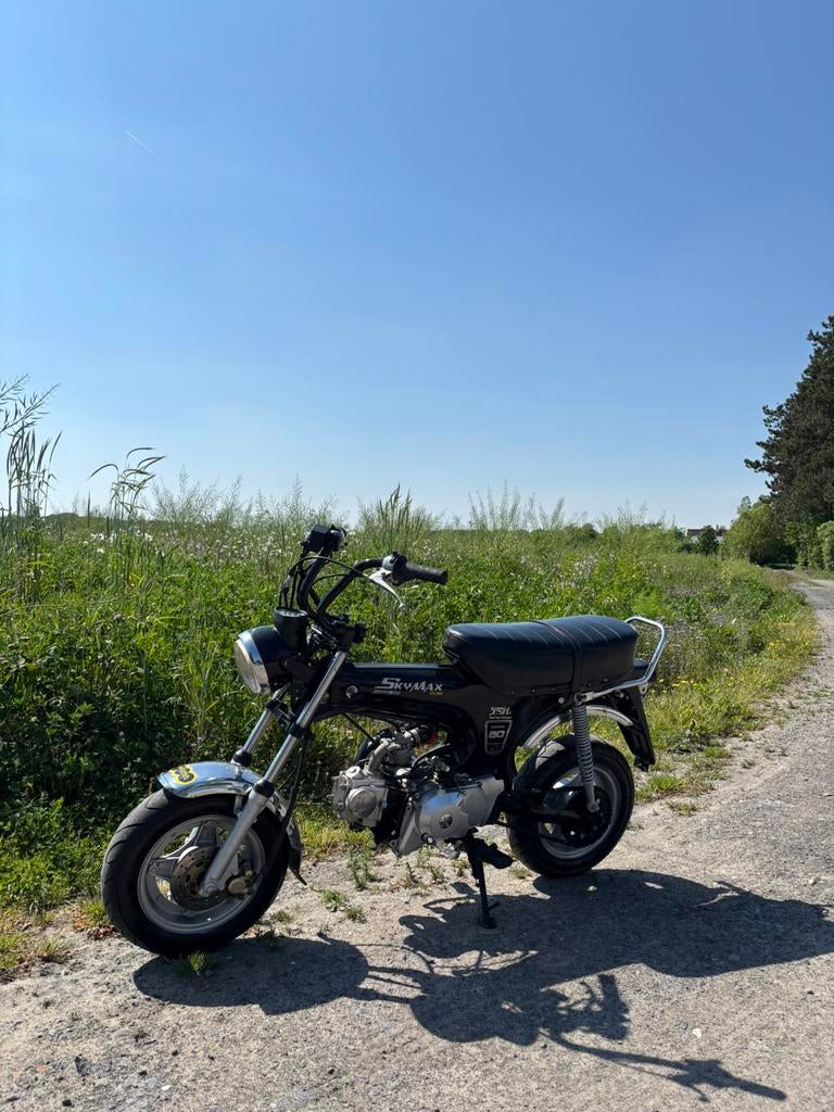 Dax b klasse, Fietsen en Brommers, Ophalen
