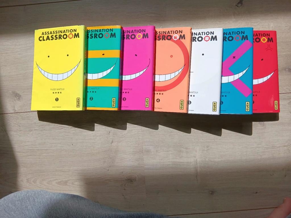 7 premier tomes de assassination classroom, Livres