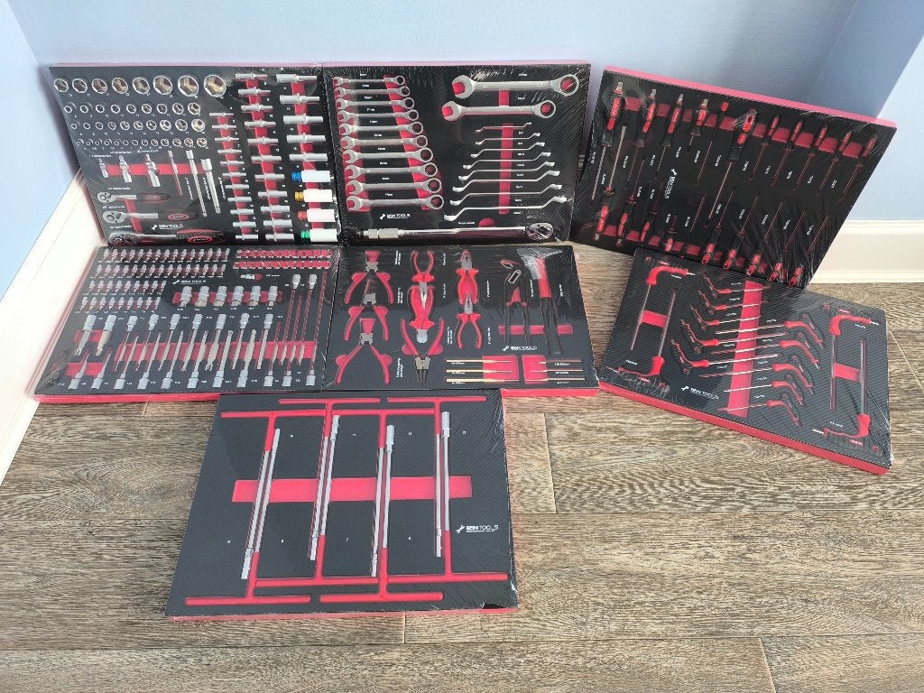 7 x BSN TOOLS Gereedschapsetten met inleg. Nieuw., Doe-het-zelf en Bouw, Ophalen, Nieuw, Gereedschapsset, Overige merken