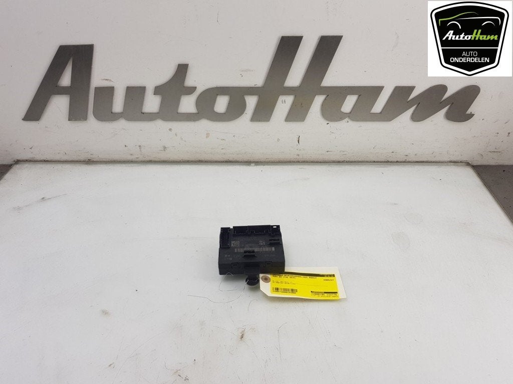 ORDINATEUR VEROUILLAGE CENTRALISE A3 Limousine (8VS / 8VM), Dhr. J. Ham, Administratie@autoham.nl, Audi, Utilisé