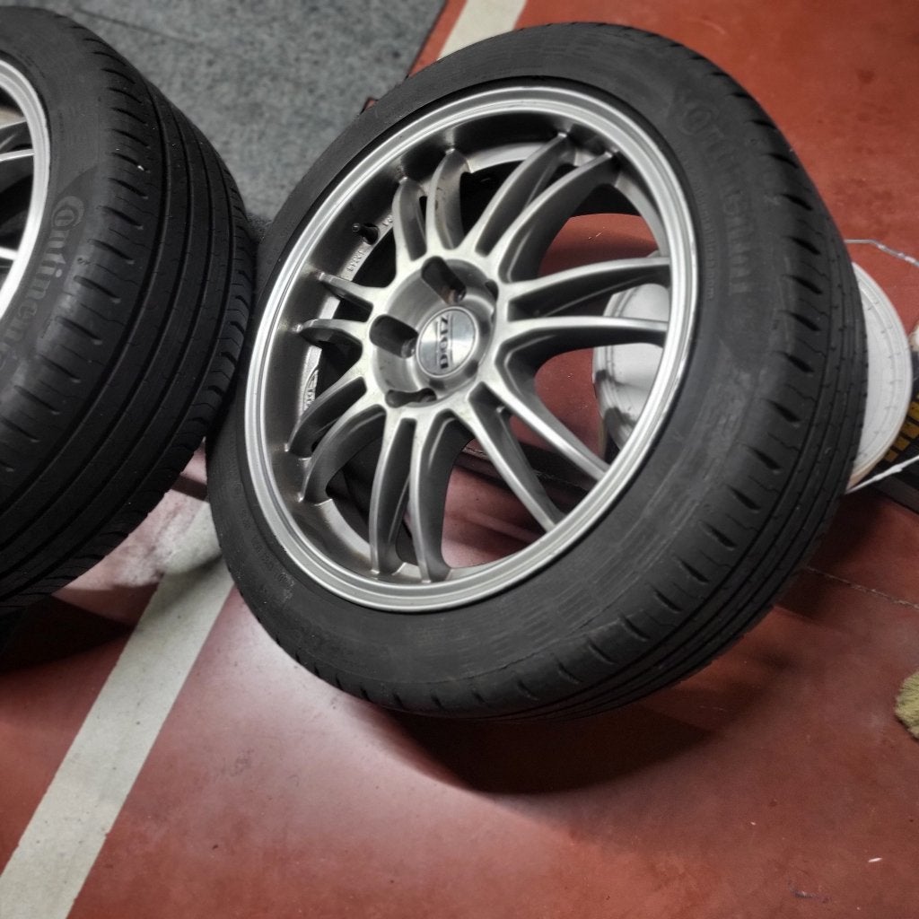 Lexus set wielen 5 x 114,3 met zomerbanden, Auto-onderdelen, Banden en Velgen, Ophalen, Banden en Velgen, 17 inch, Personenwagen