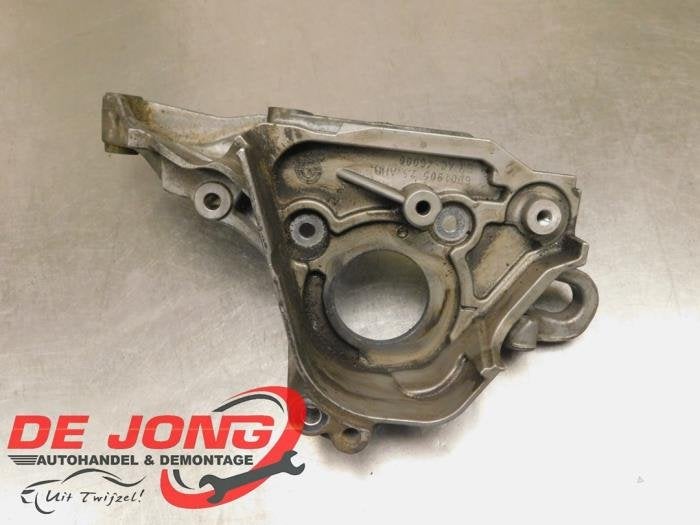 Support pompe diesel d'un Volkswagen Crafter, Volkswagen, -, 3 mois de garantie, Utilisé